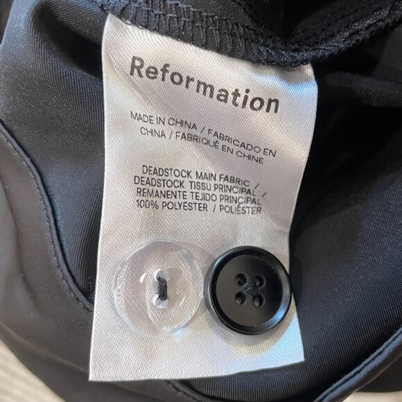 Reformation Black Satin Gray Pleated Crop Trouser 2, XS $178 - Picture 6 of 7